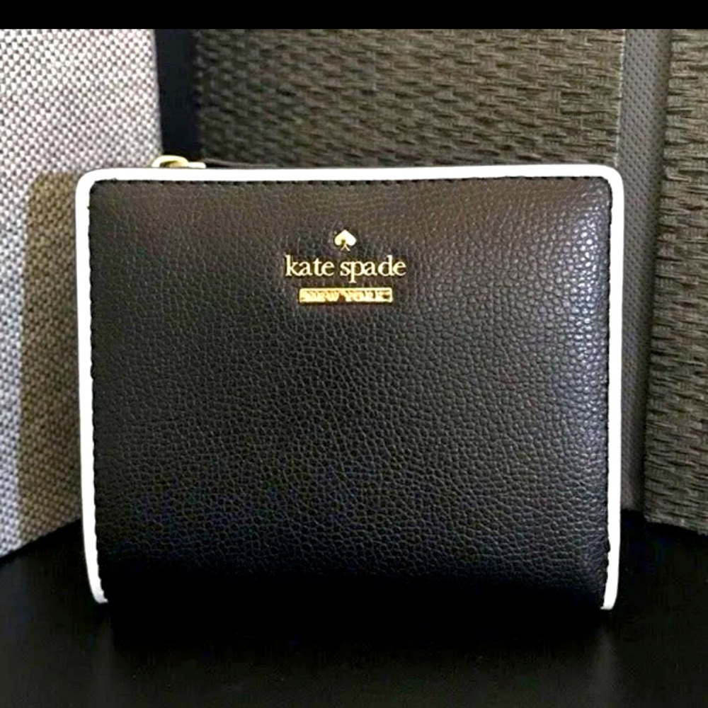 Kate Spade ♠️ Patterson Drive Painted Edge Wallet